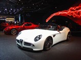 Alfa Romeo 8c Competizione Spider - zvi obrzok